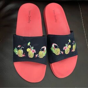 Vera Bradley Pink Slides with Navy Blue Strap 7/8